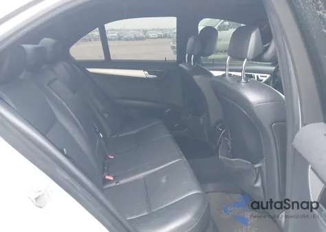 2010 Mercedes-Benz C 300 Luxury/Sport from USA, damaged, VIN WDDGF5EB9AR093866